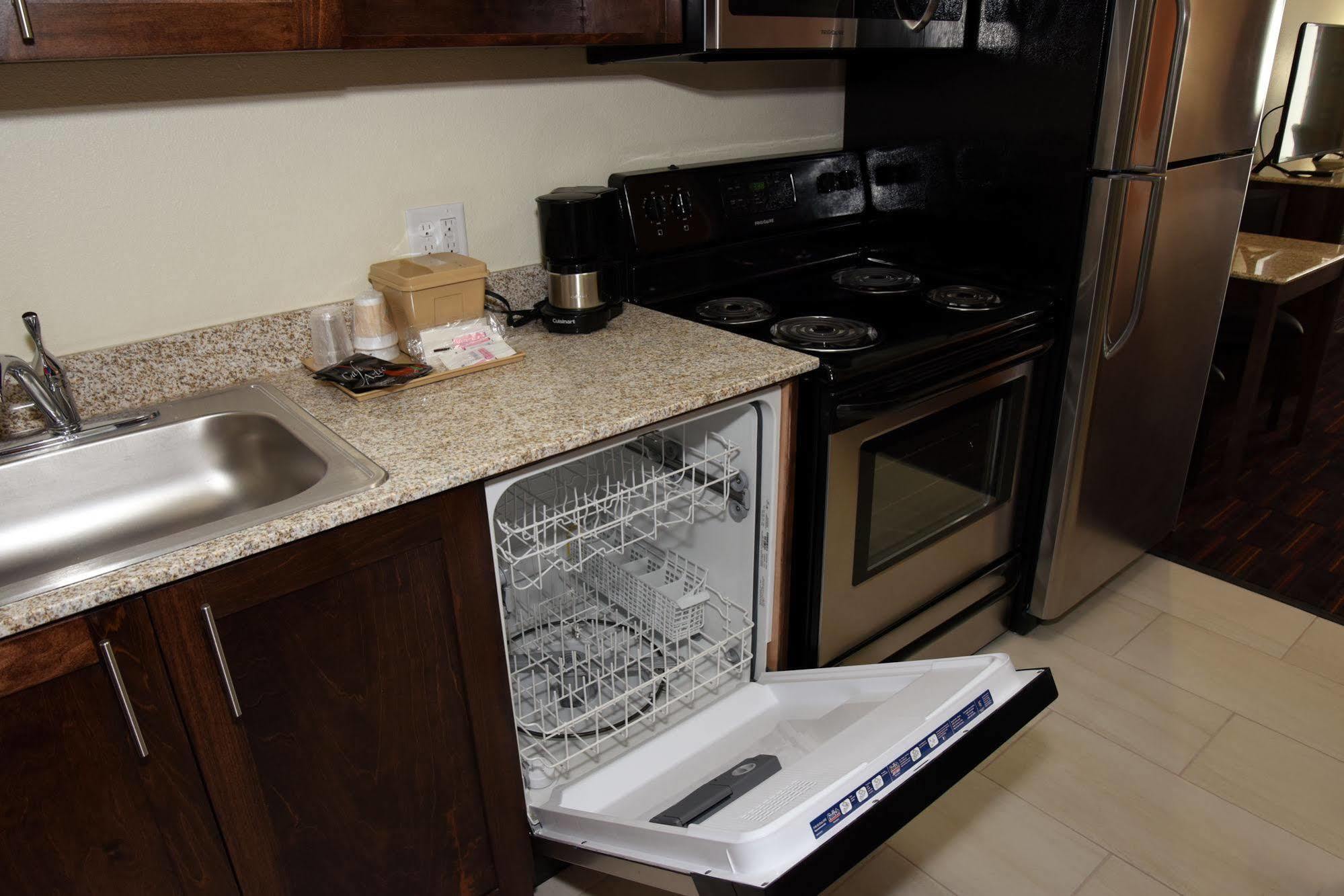 Home Away Kitchen Suites Enid Luaran gambar